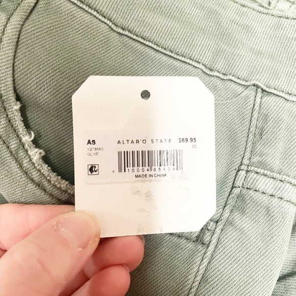 Altar'd State Olive Green Distressed Cropped Wide-Leg Jeans - Picture 11 of 12